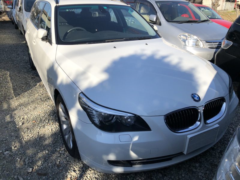 BMW ５シリーズ(E61) イグニッションコイル交換 | さくら車検‐ブログ