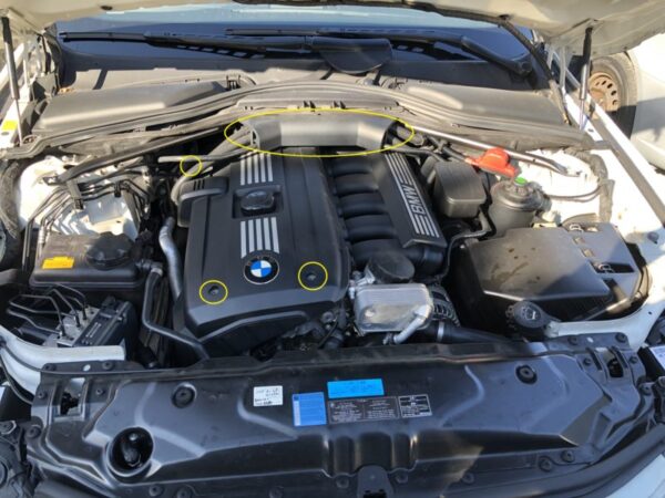 BMW ５シリーズ(E61) イグニッションコイル交換 | さくら車検‐ブログ