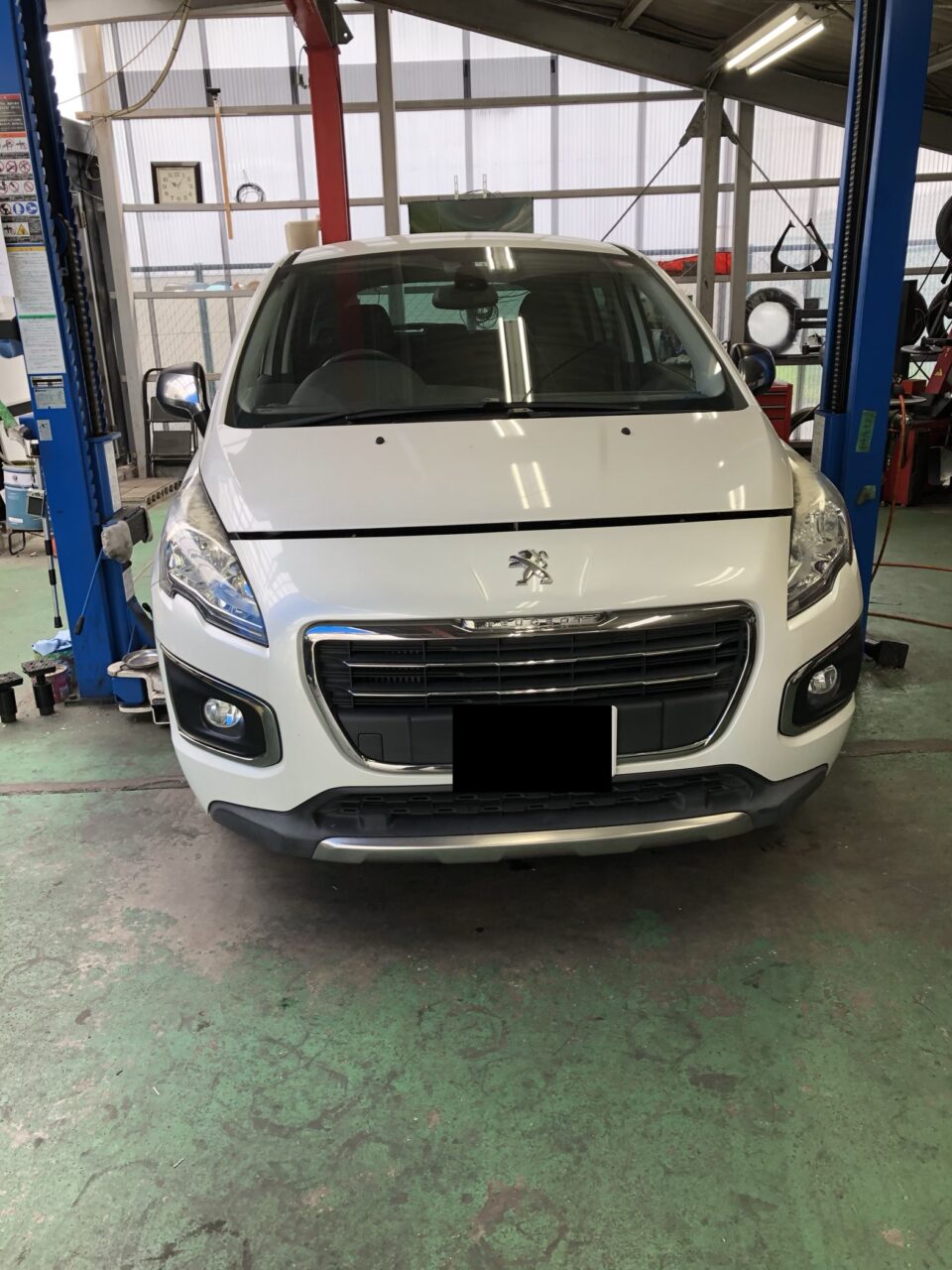 シックスパッド 追加しました！ プジョー3008 リヤブレーキパッド交換 | さくら車検‐ブログ