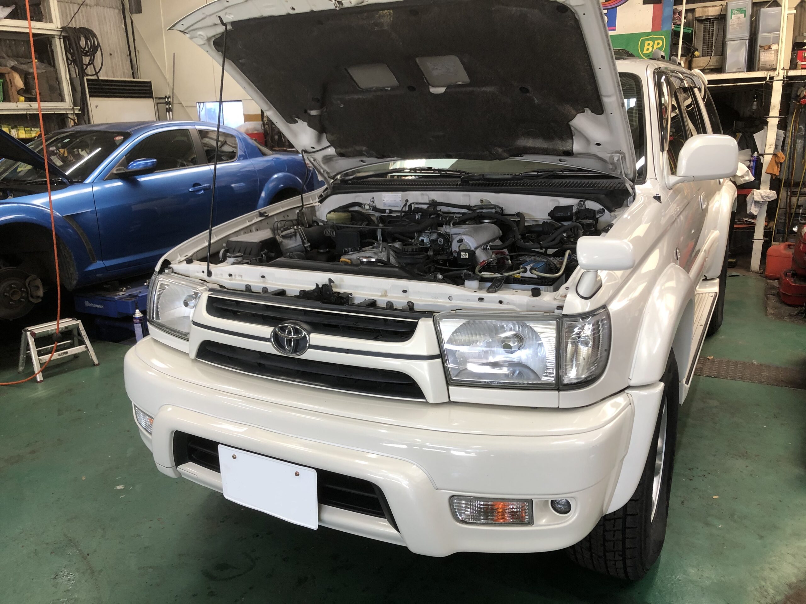 トヨタ ハイラックスサーフ サーモスタット交換 | さくら車検‐ブログ  