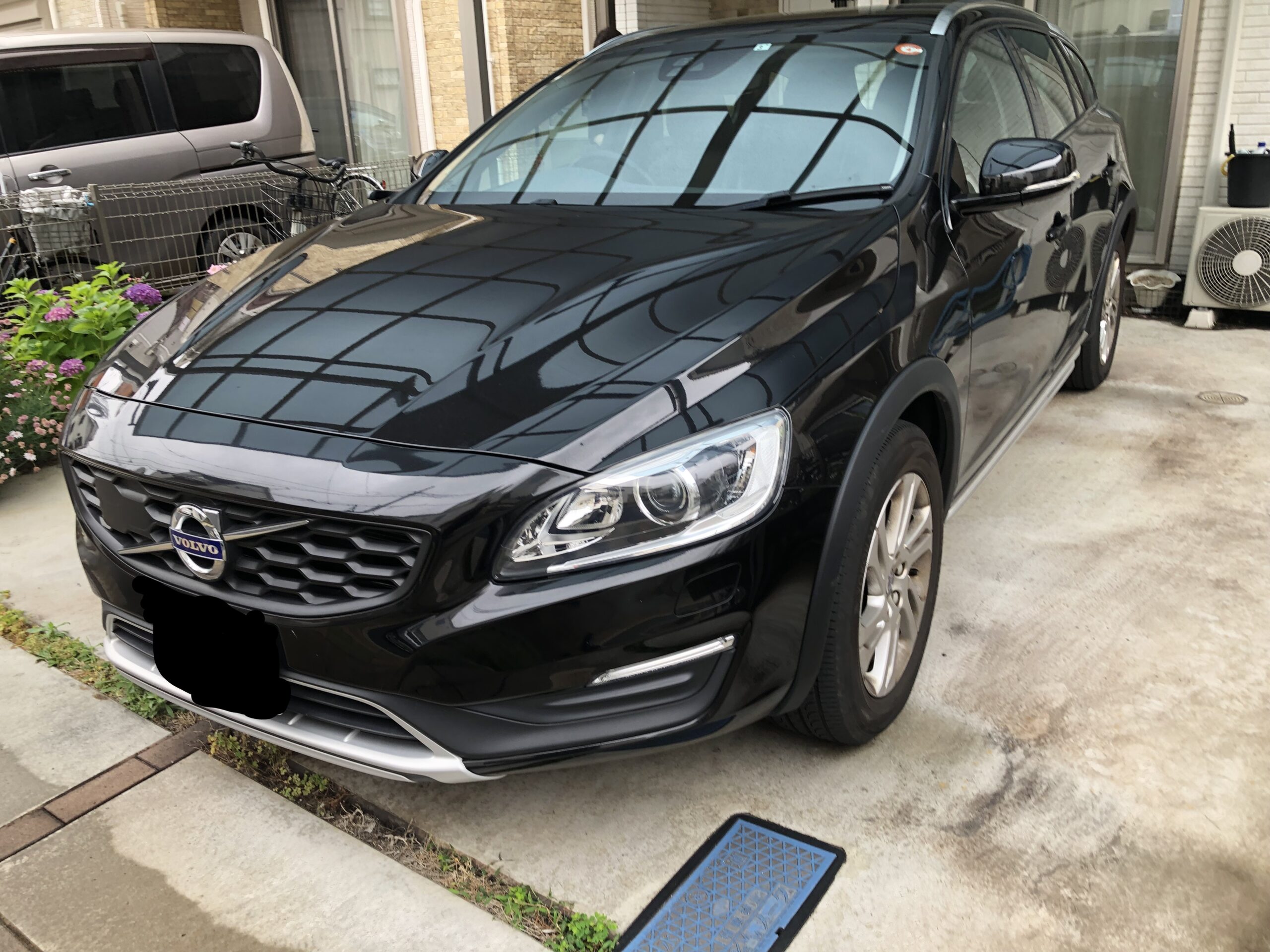 ボルボV60CC 純正2022年製 トノカバー ボルボV60CC 純正2022年製