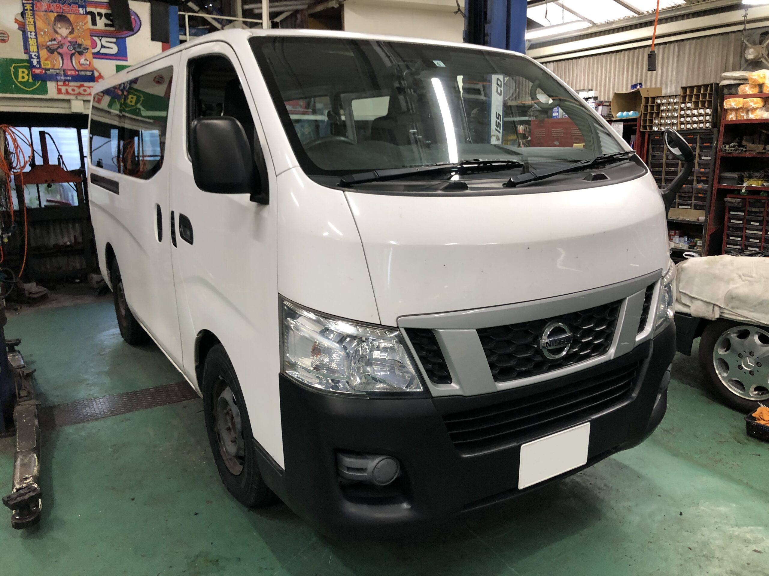 日産 キャラバン エアコン修理 高圧配管ホース交換 | さくら車検