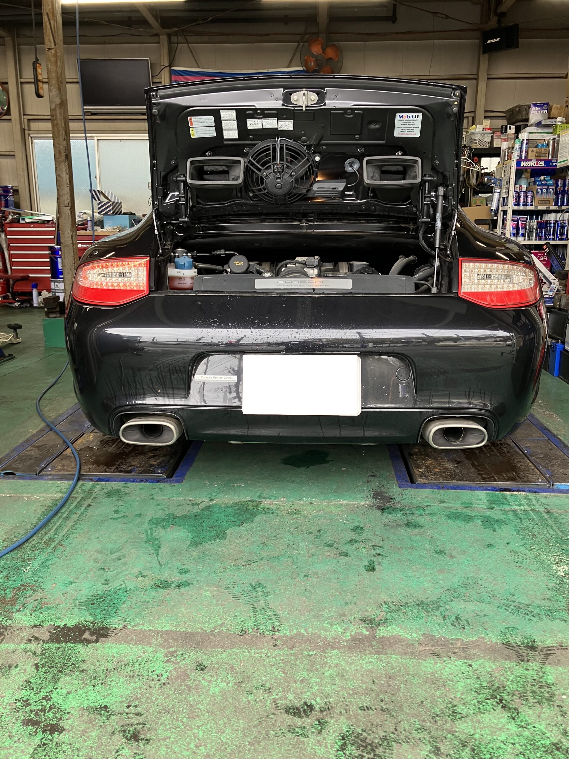 ポルシェ 911 テールレンズ交換 | さくら車検‐ブログ&整備 ポルシェ 911 テールレンズ交換 | さくら車検‐ブログ&整備